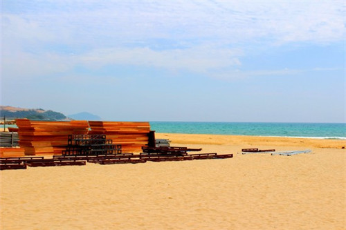 聚德福烤鸭在四川有几家店铺