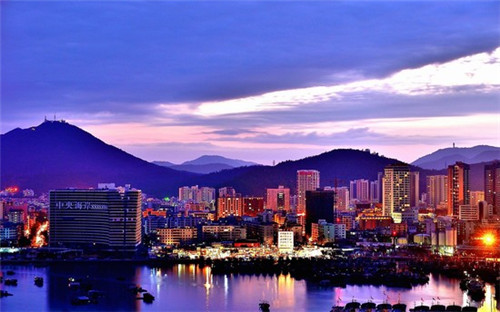 双流县男士外套加盟创业选择什么品牌风险低